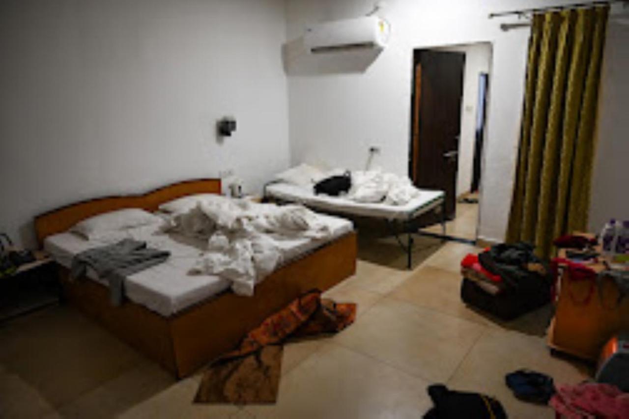 Mp Tourist Bunglow , Chitrakoot Hotel Sitapur Muafi Exterior photo