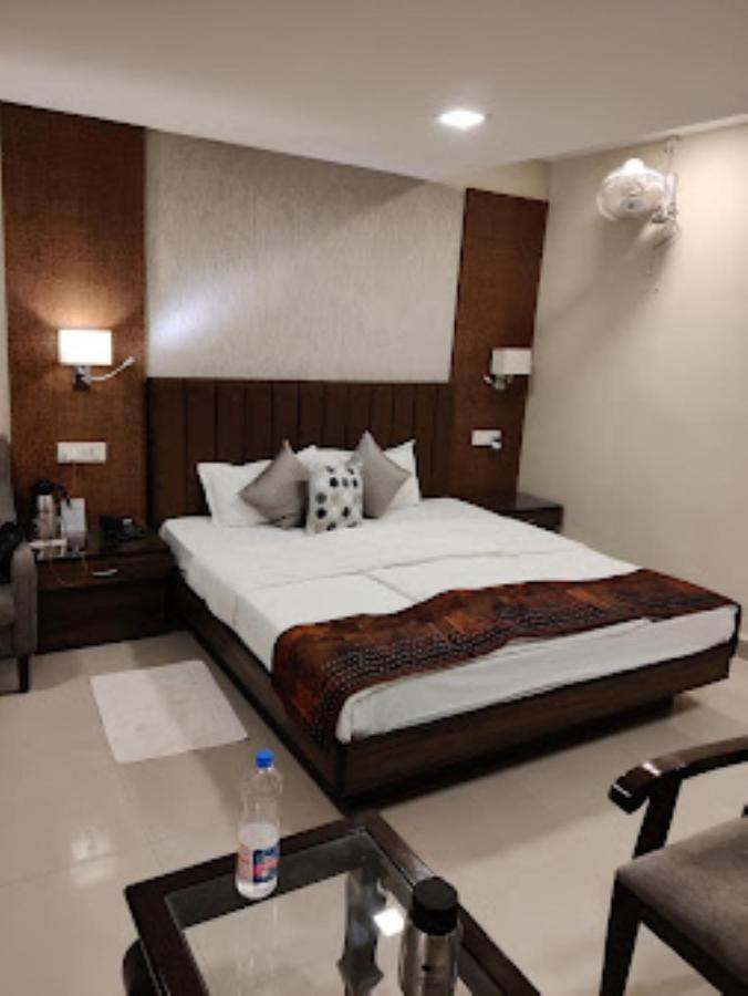 Mp Tourist Bunglow , Chitrakoot Hotel Sitapur Muafi Exterior photo